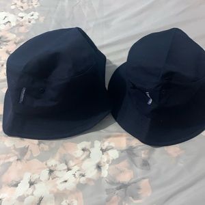 Unisex, bucket, hat by spirit jersey One Size. Retails $49. Getting 2 Hats. Navy